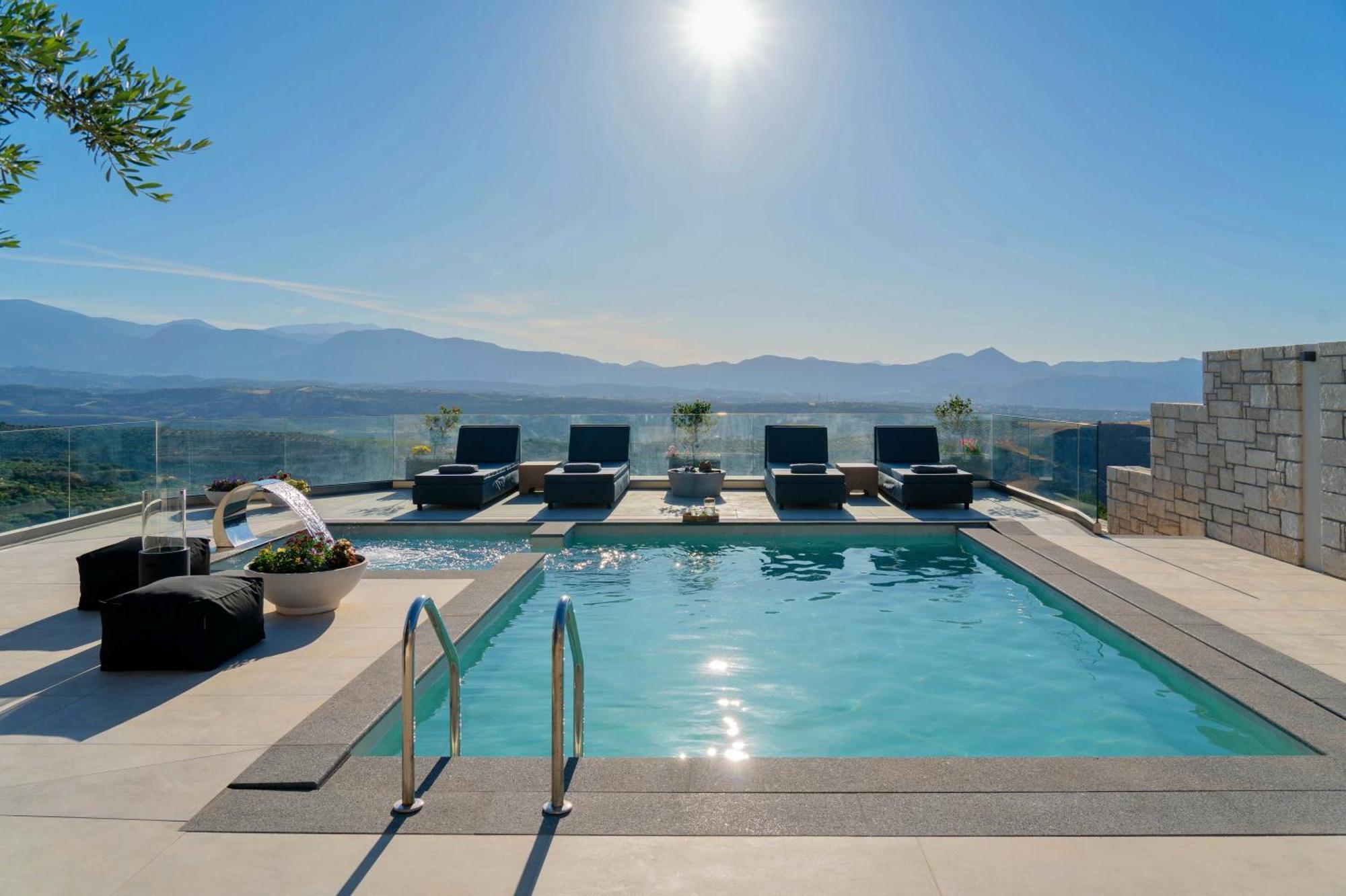 Indigo With Private Pool-gym-sauna-bbq By Hospi * Héraklion