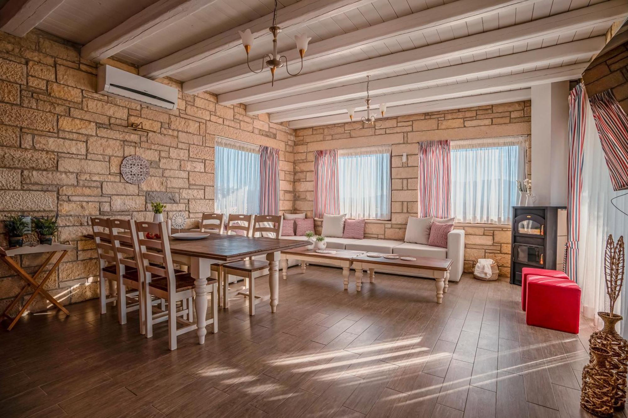 Appartement Indigo With Private Pool-gym-sauna-bbq By Hospi *