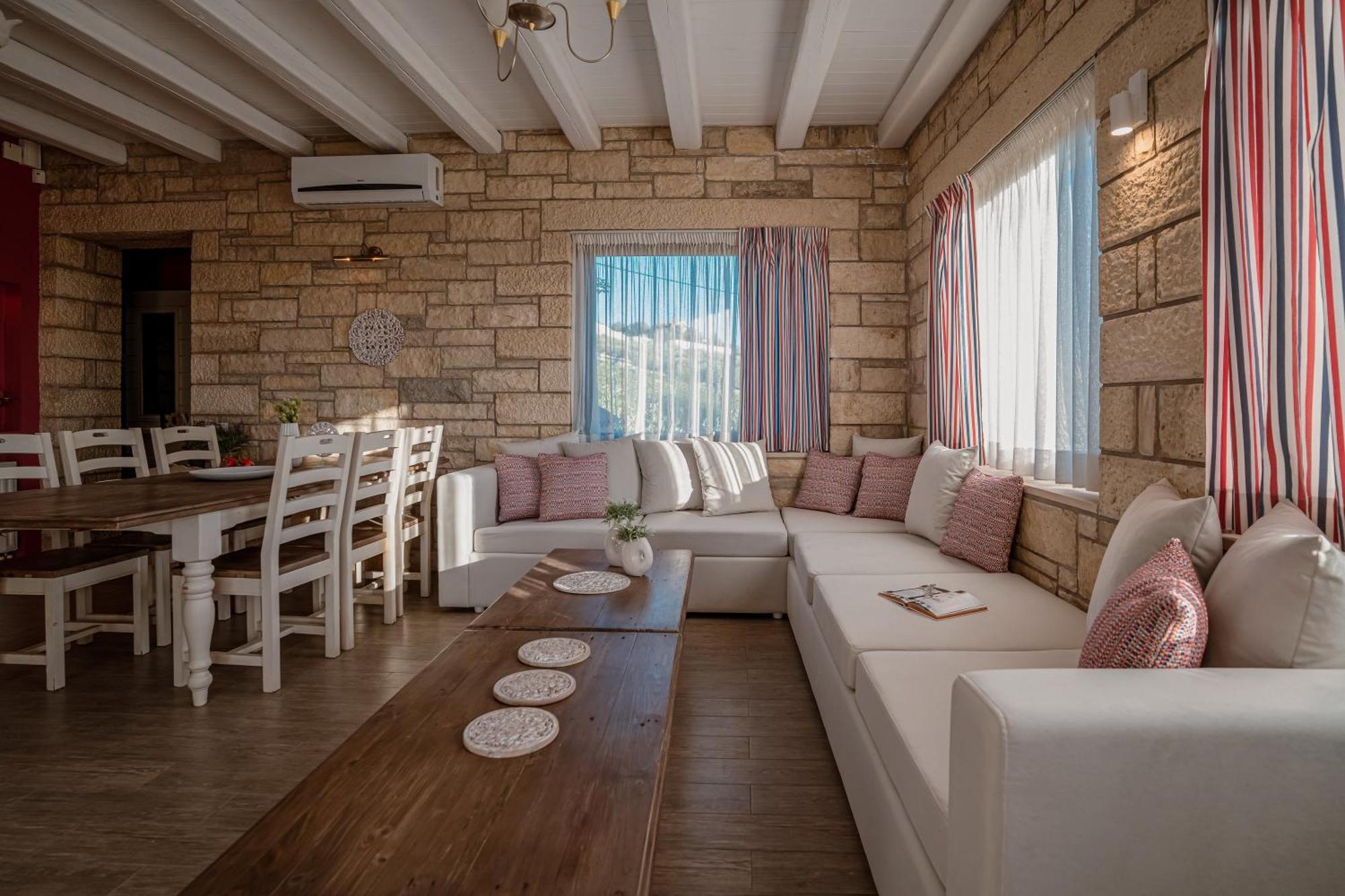 Indigo With Private Pool-gym-sauna-bbq By Hospi Appartement Héraklion